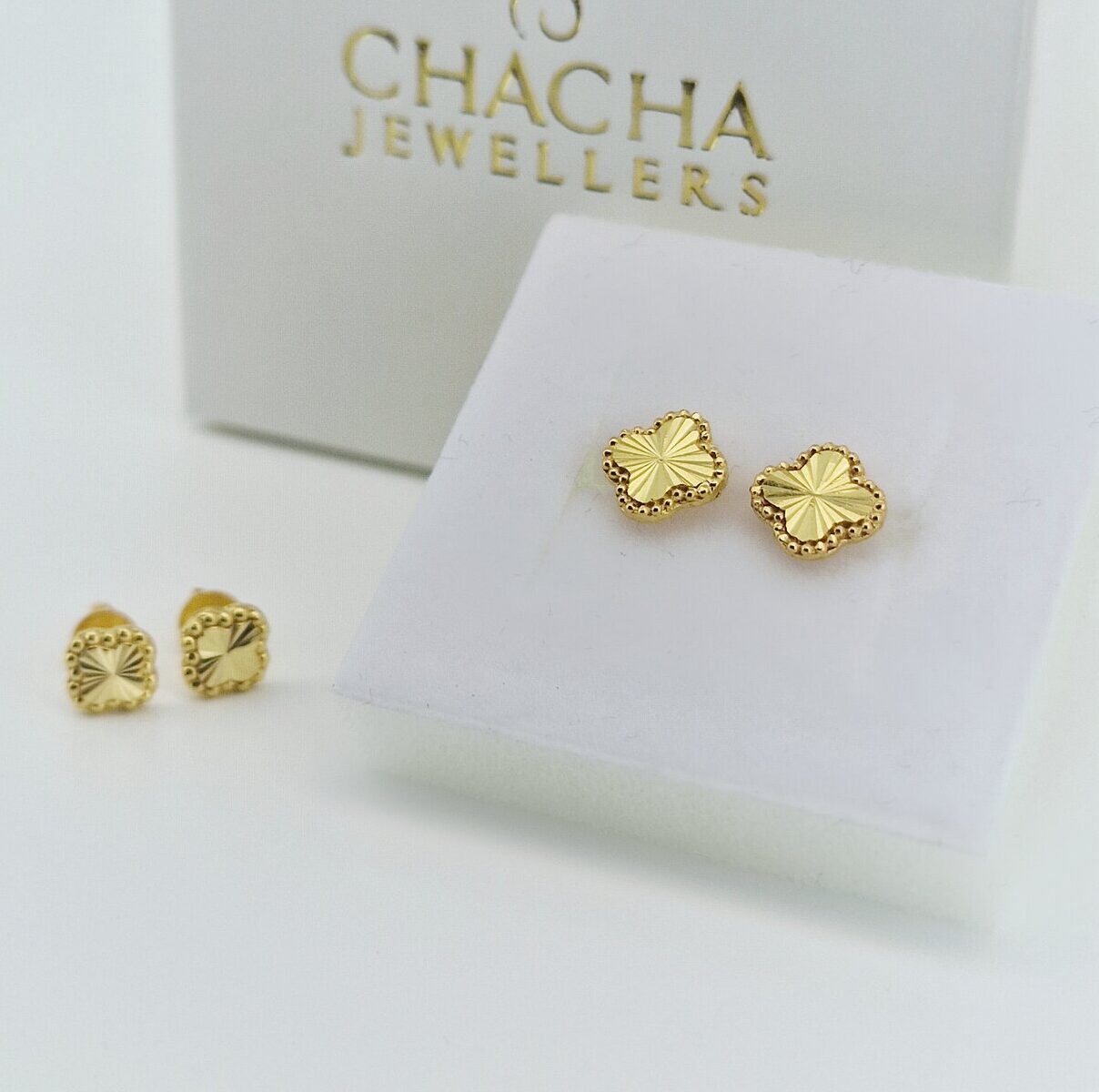 9ct Gold Clover-Inspired Stud Earrings