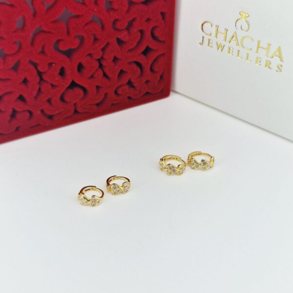 9ct Gold Petal Hoops - Image 4