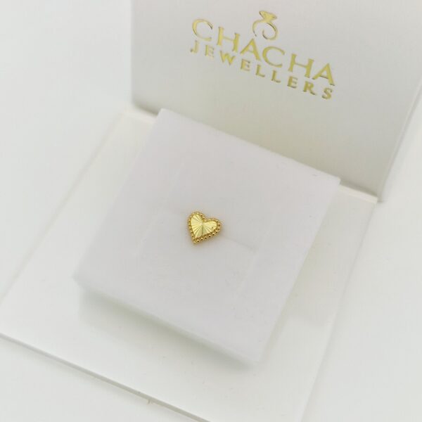 9ct Gold Heart Nose Stud - Image 2