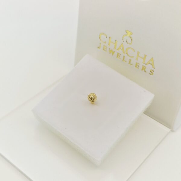 9ct Gold Textured Round Nose Stud - Image 3