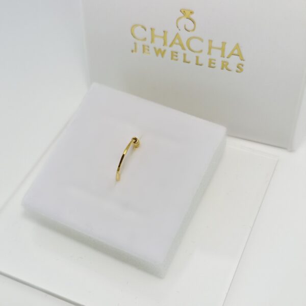 9ct Gold Plain Open Nose Hoop - Image 2