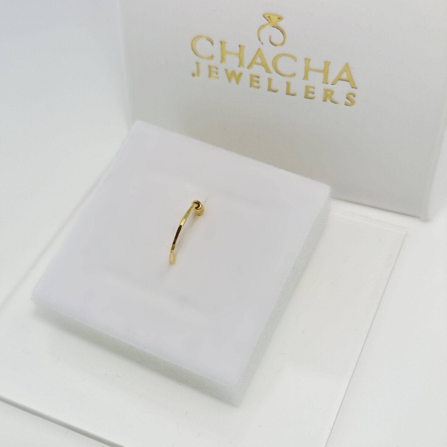 9ct Gold Plain Open Nose Hoop - Image 2