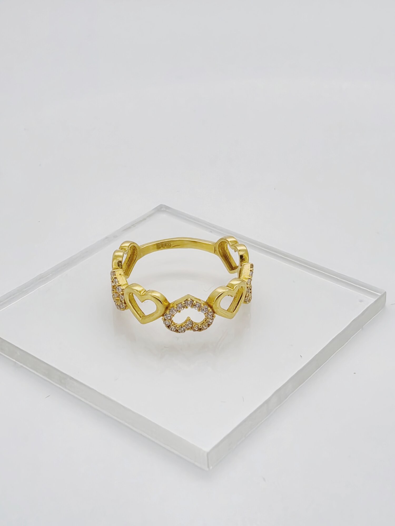 21ct Gold Heart Link Ring