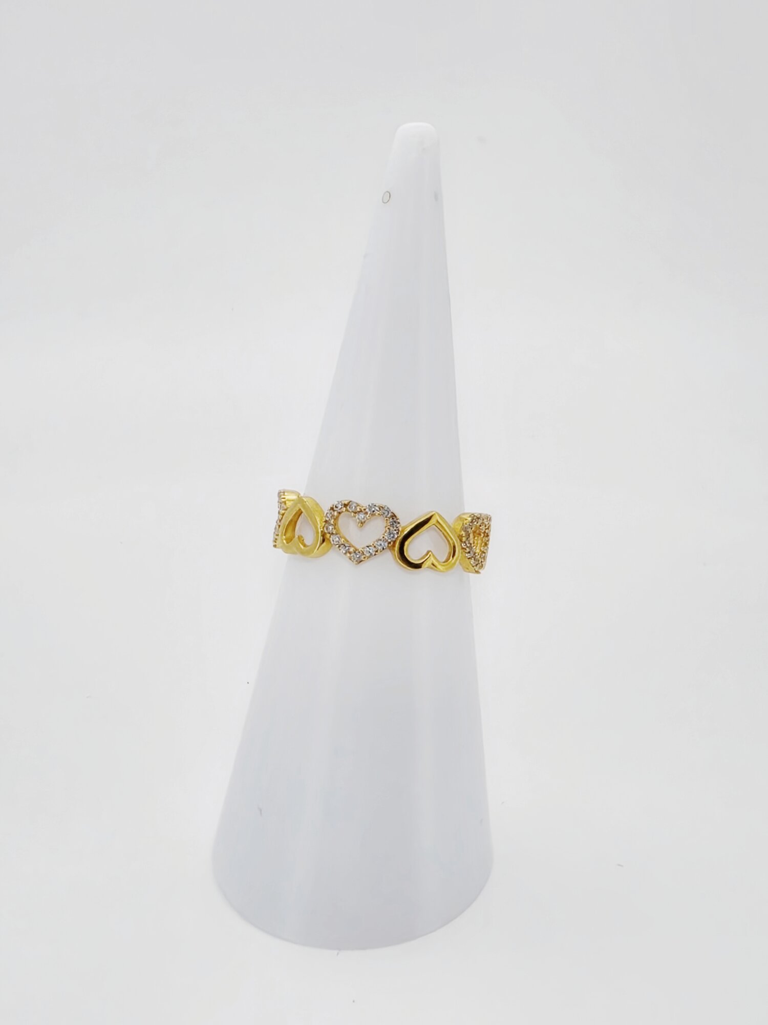 21ct Gold Heart Link Ring - Image 2